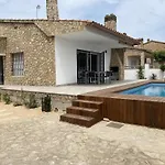 Casa Tranquila En Sant Marti D'empuries Con Piscina Y Jardin - Hisp-7-81 别墅